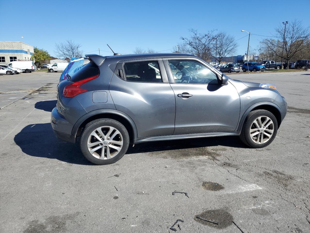 2012 Nissan Juke S - Фото 3