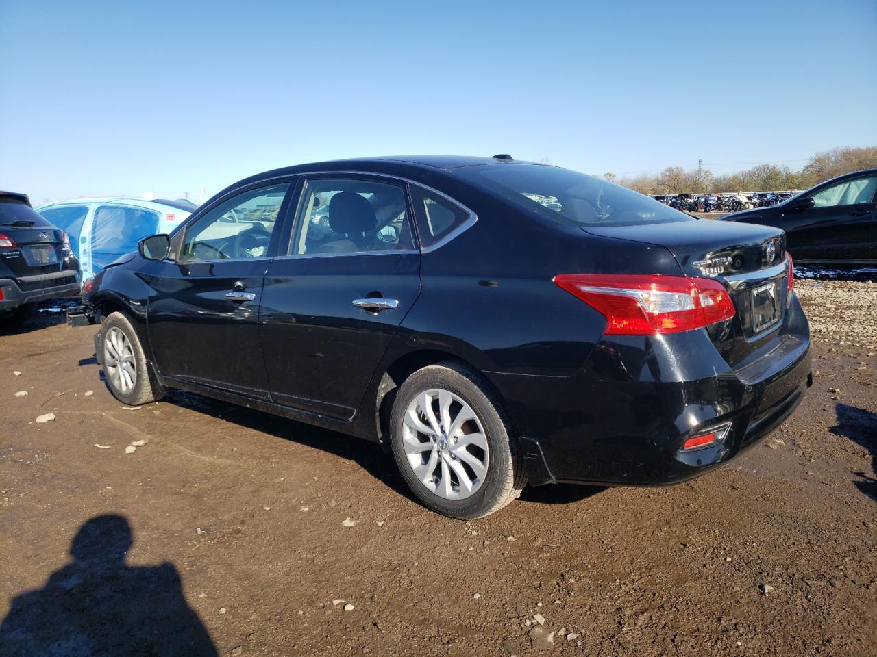 2018 Nissan Sentra S - Фото 2