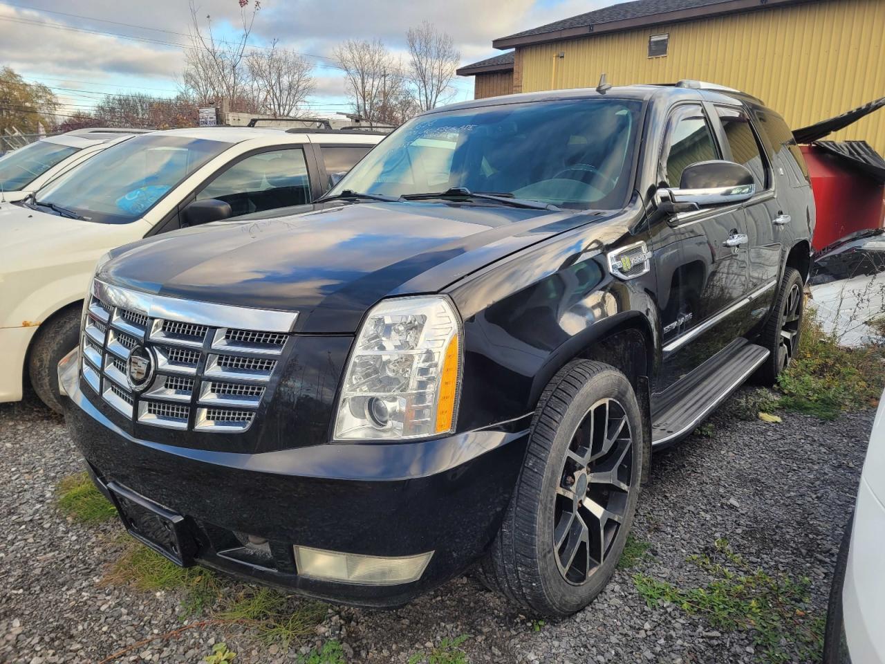 2011 Cadillac Escalade Hybrid - Фото 2