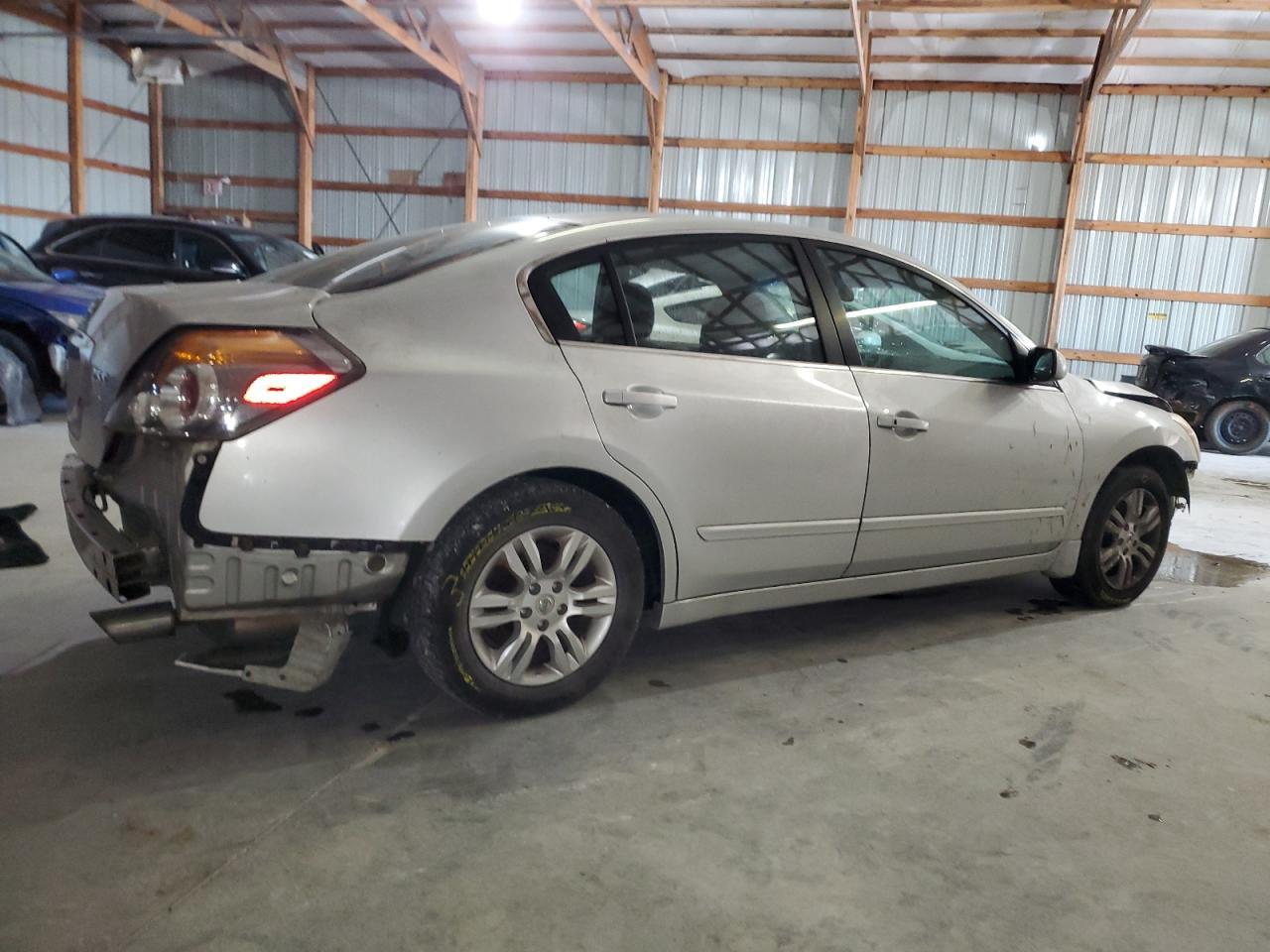 2012 Nissan Altima Base - Фото 3