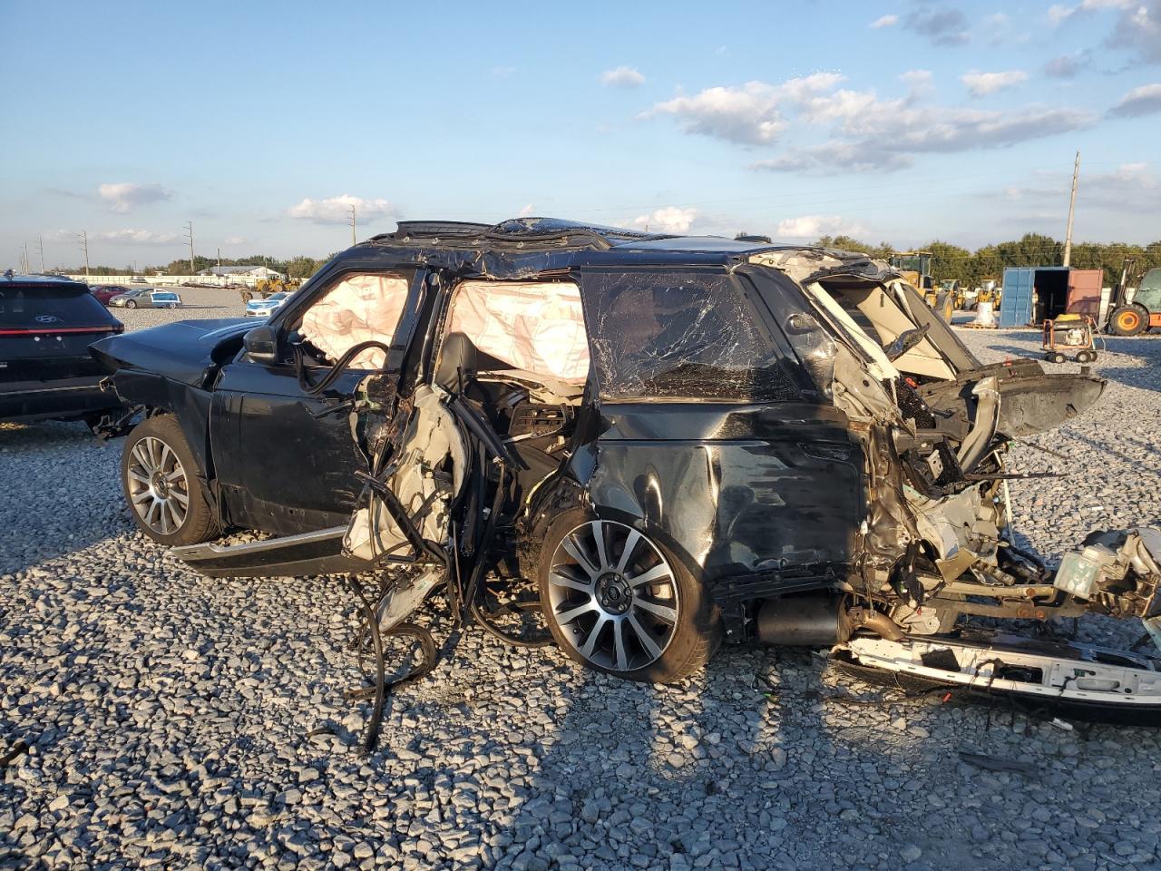 2014 Land Rover Range Rover Supercharged - Фото 2