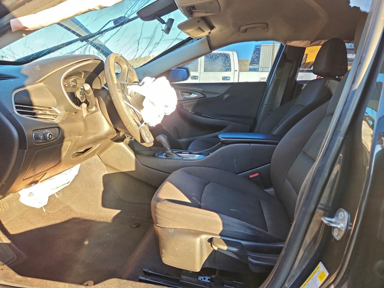 2017 Chevrolet Malibu Ls - Фото 7