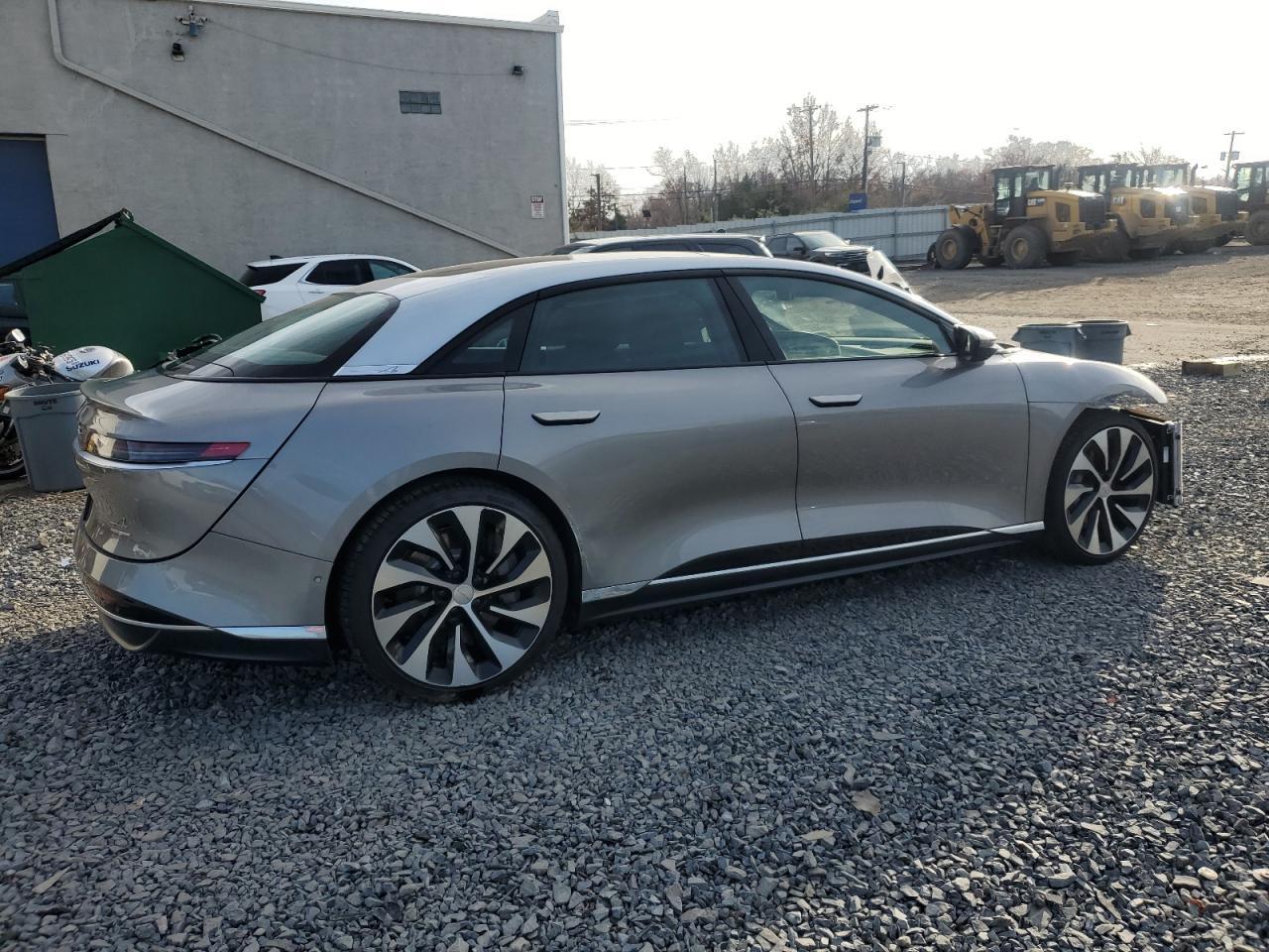 2025 Lucid Motors Air Touring - Image 3