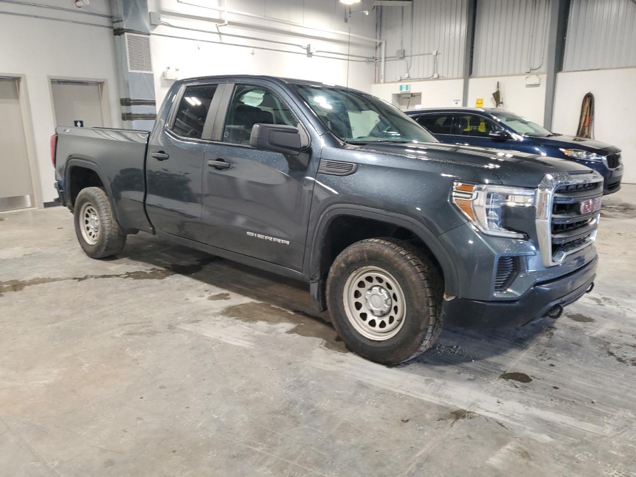 2019 GMC Sierra K1500 - Image 4
