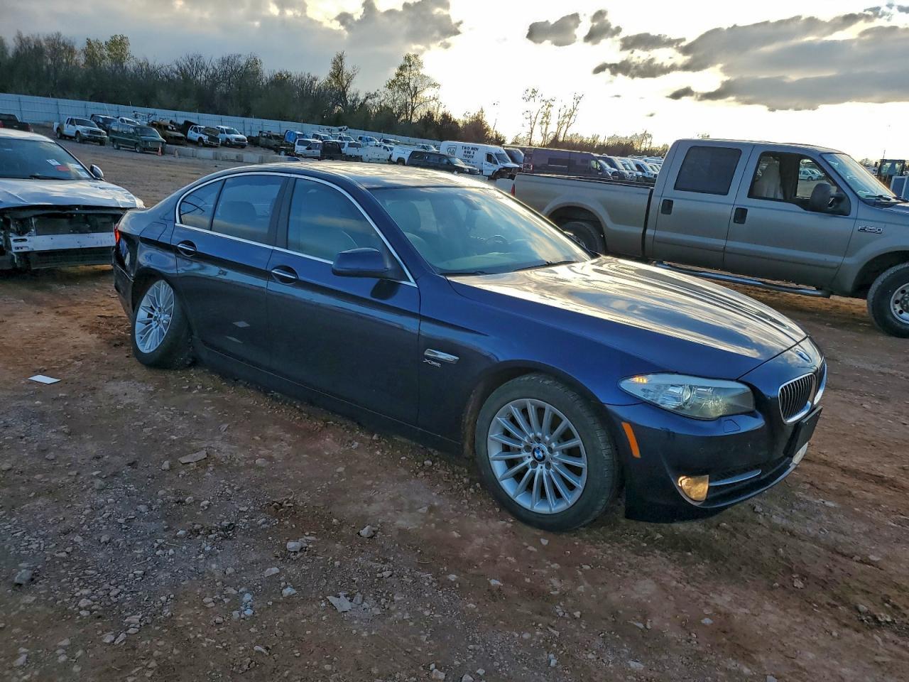 2012 BMW 535 Xi - Image 4