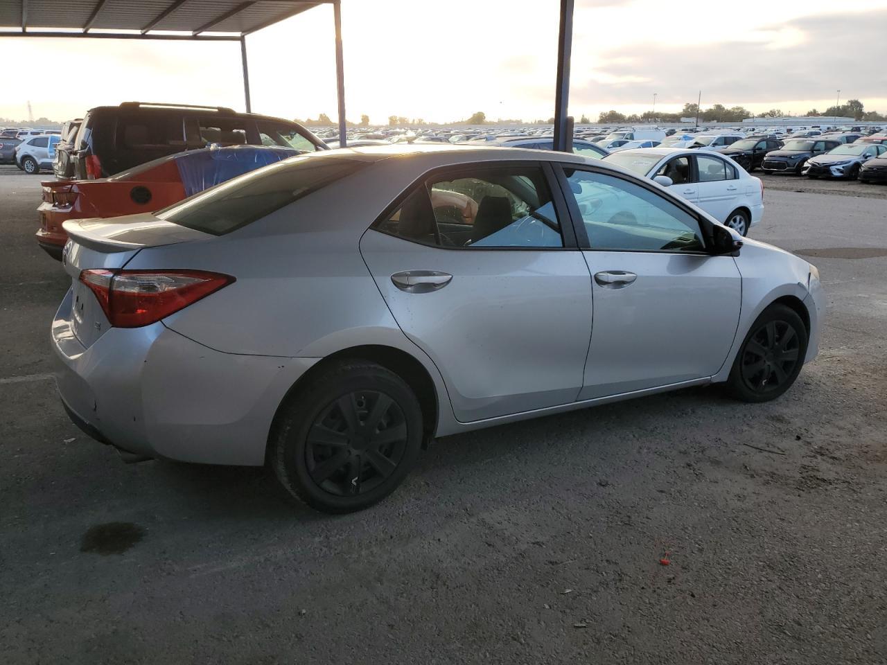 2014 Toyota Corolla L - Image 3