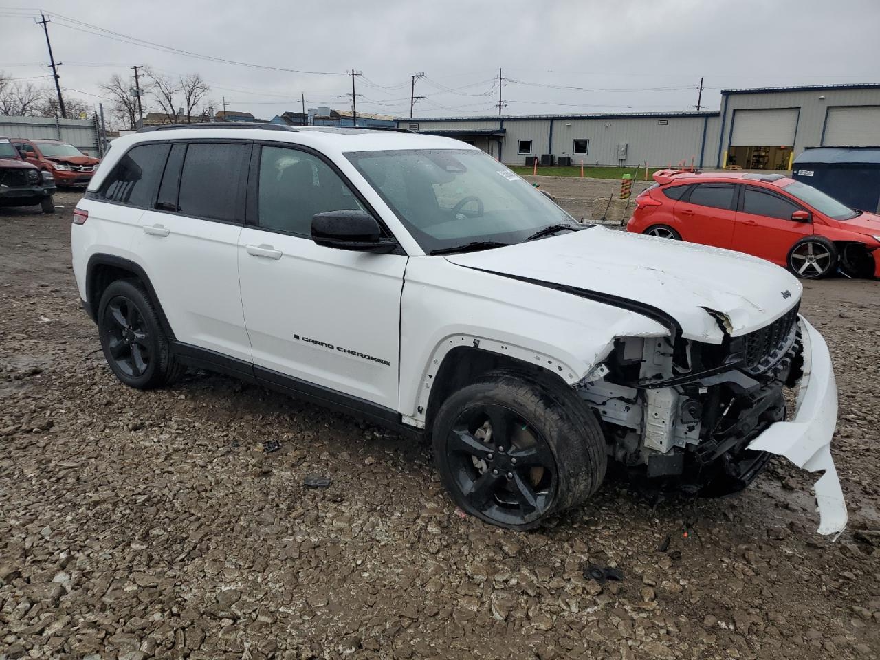 2023 Jeep Grand Cherokee Laredo - Фото 4