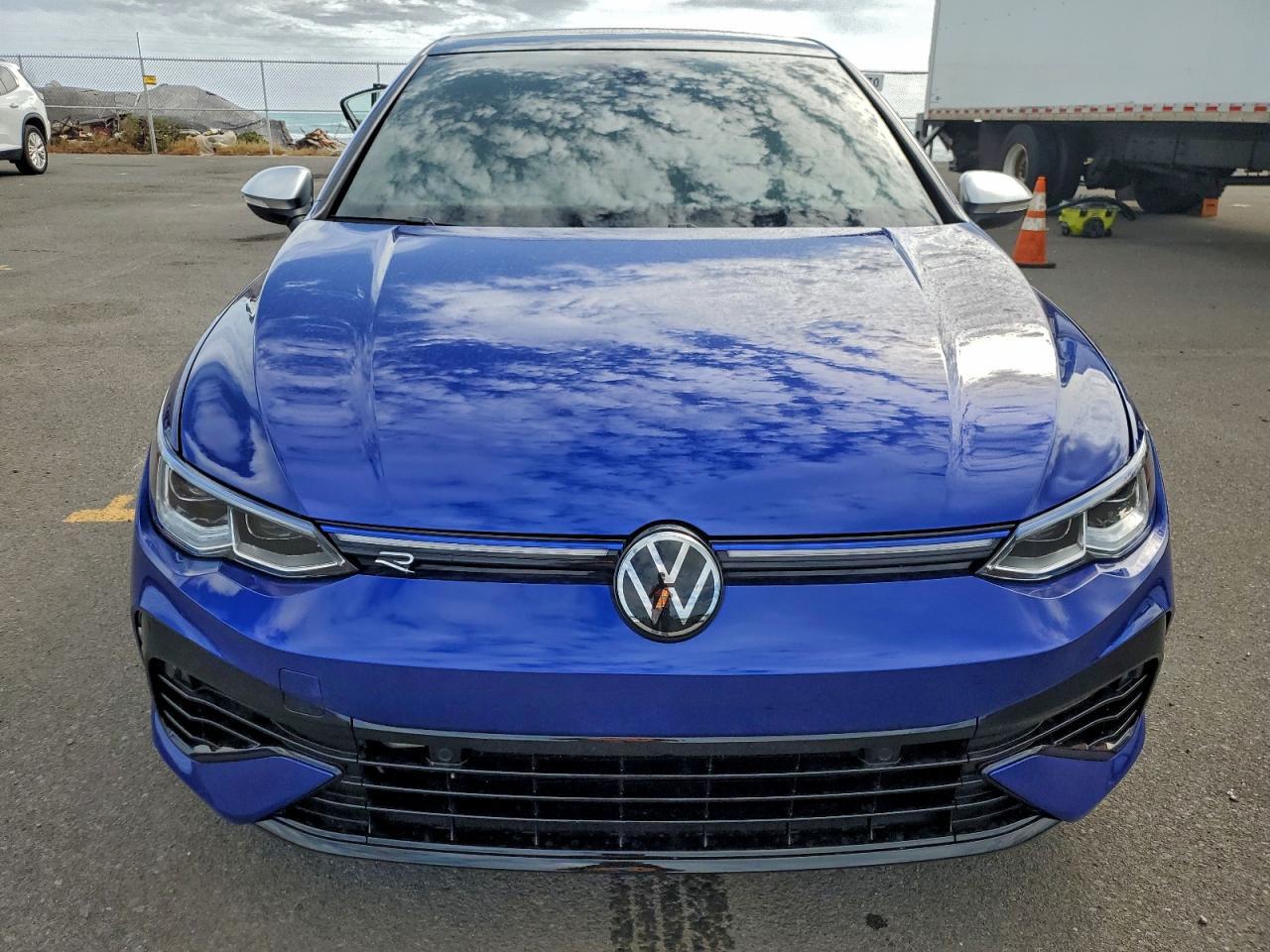 2024 Volkswagen Golf R - Image 5