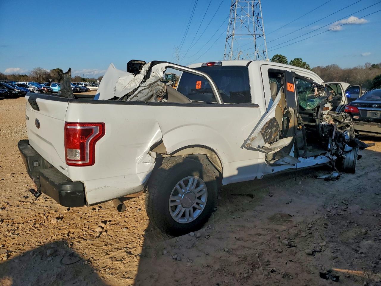 2016 Ford F150 Super Cab - Фото 3