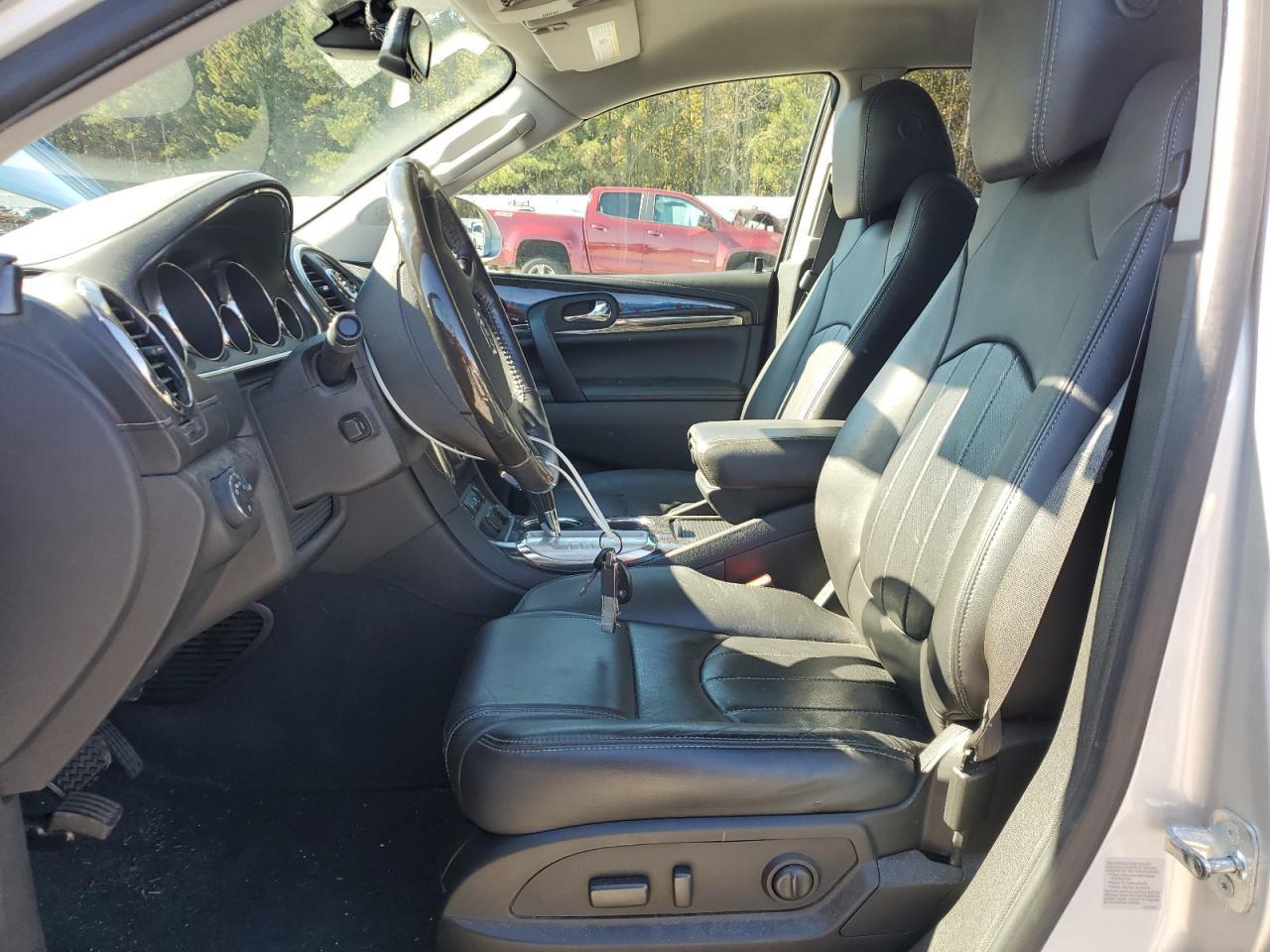2017 Buick Enclave - Image 7
