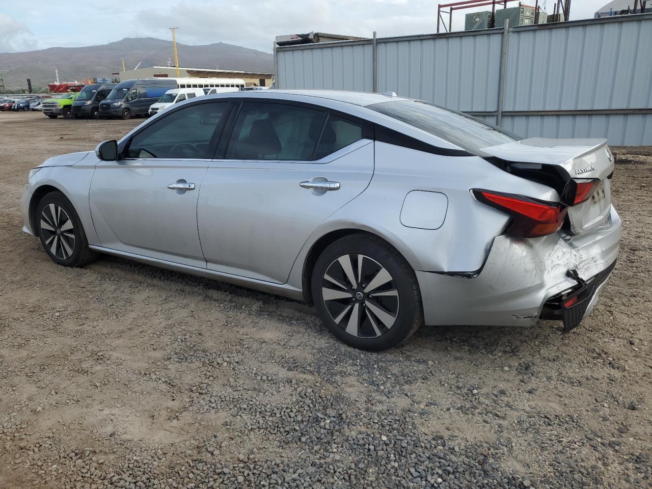 2019 Nissan Altima Sl - Фото 2