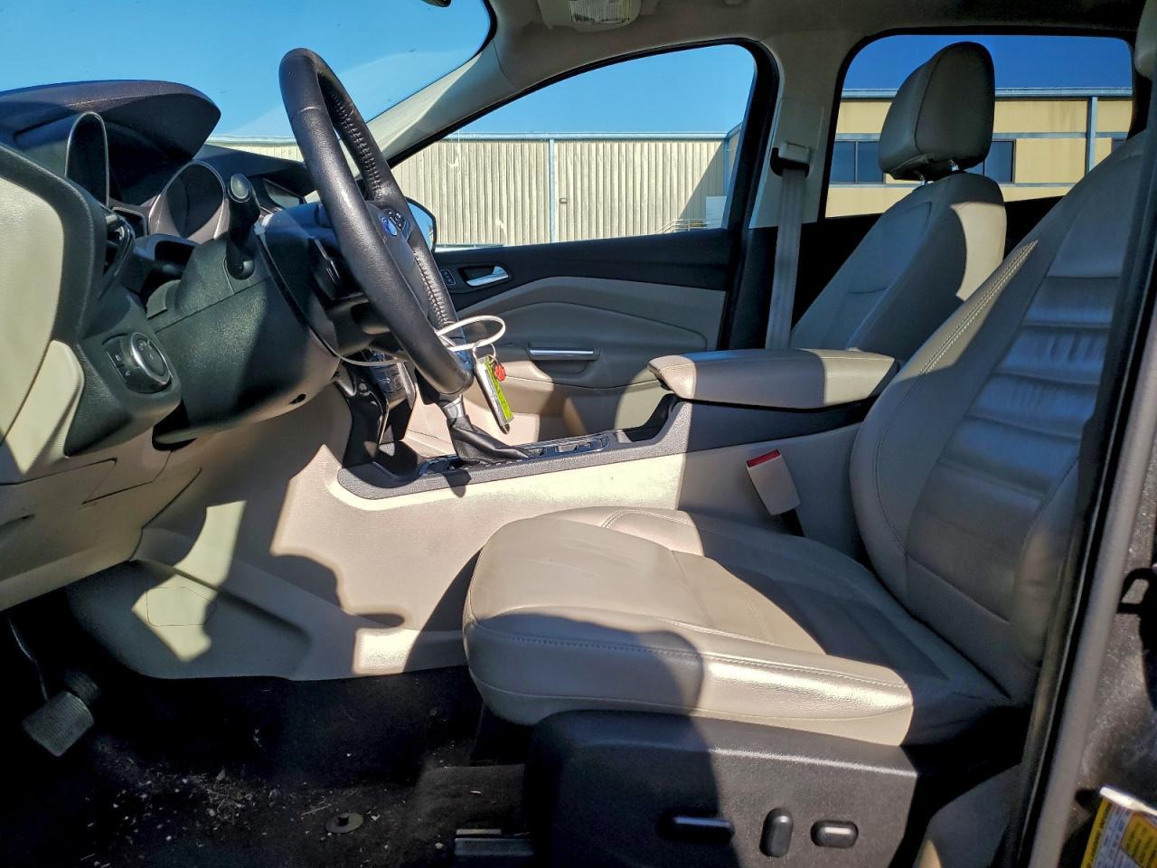 2017 Ford Escape Titanium - Фото 7