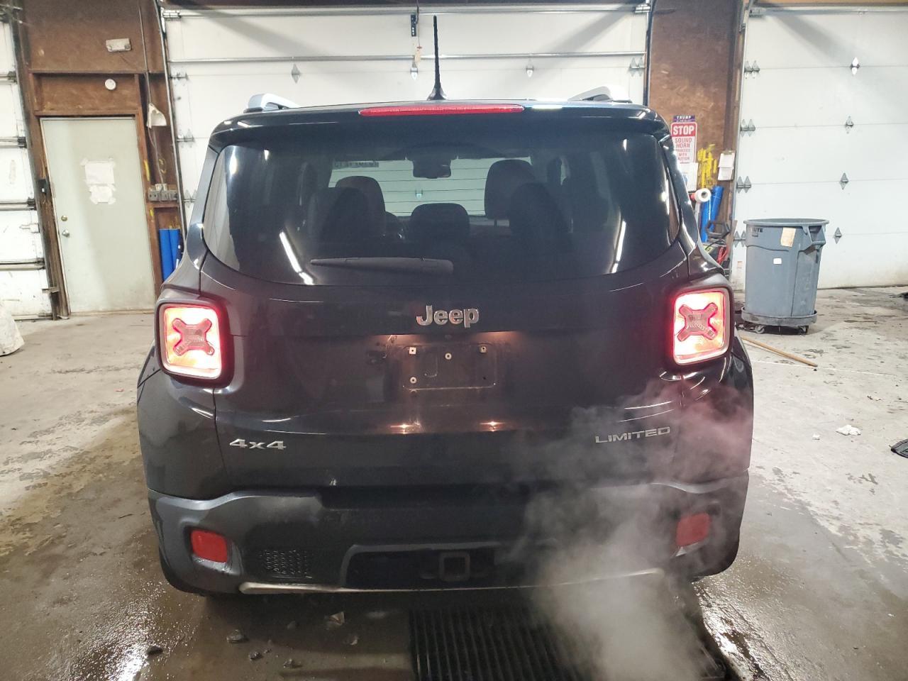 2016 Jeep Renegade Limited - Фото 6