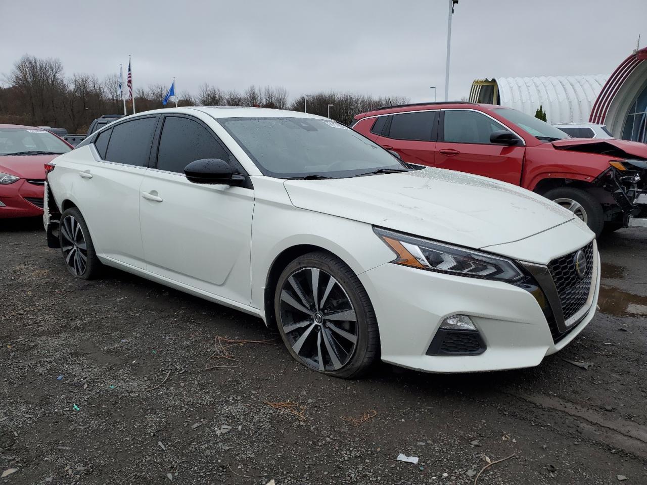 2021 Nissan Altima Sr - Фото 4
