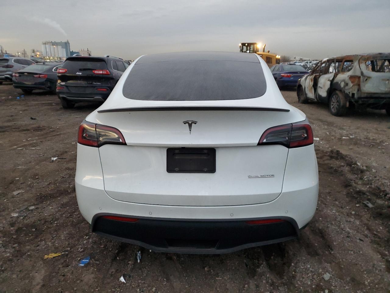 2022 Tesla Model Y - Фото 6