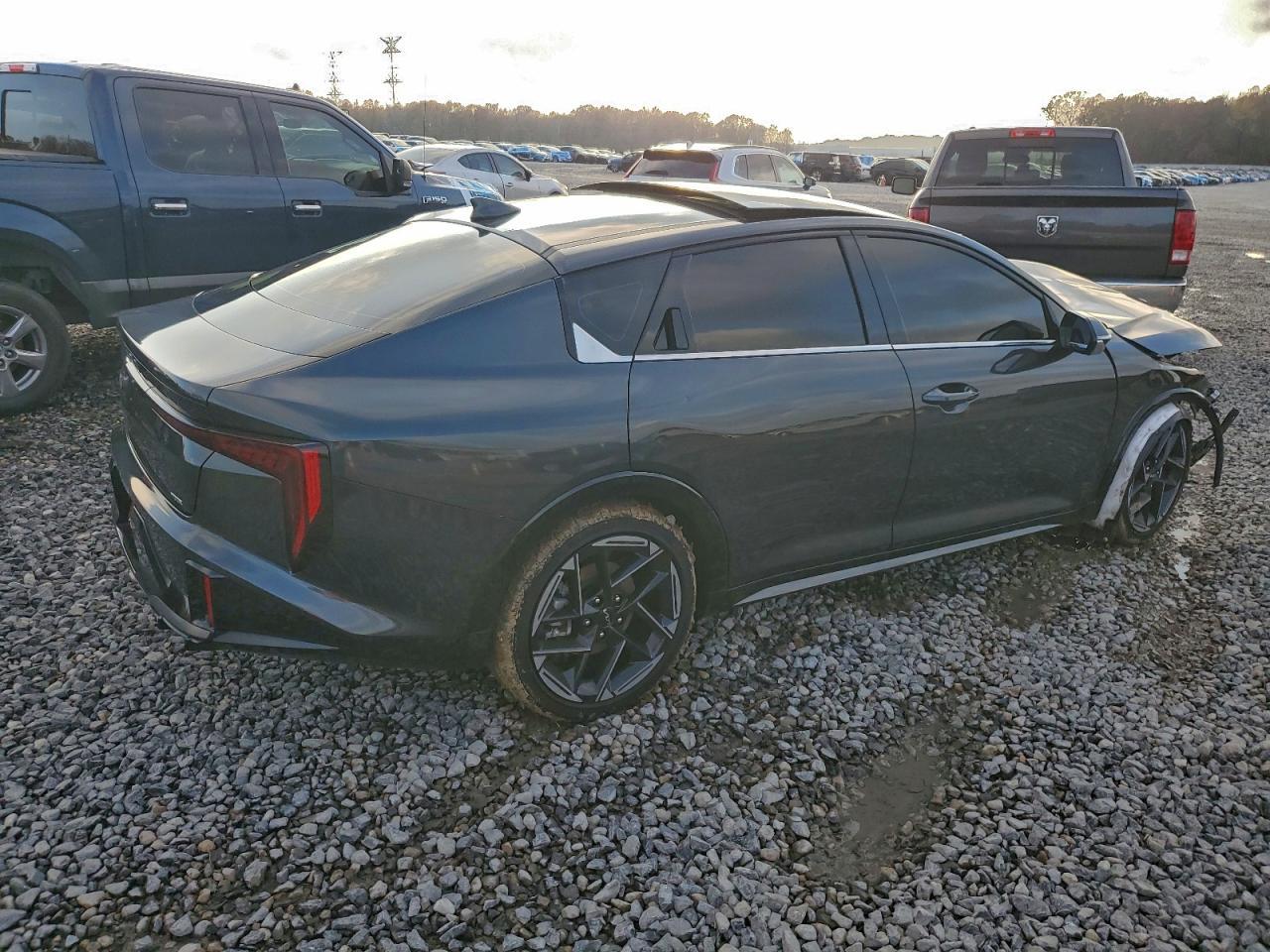 2025 Kia K4 Gt Line - Фото 3