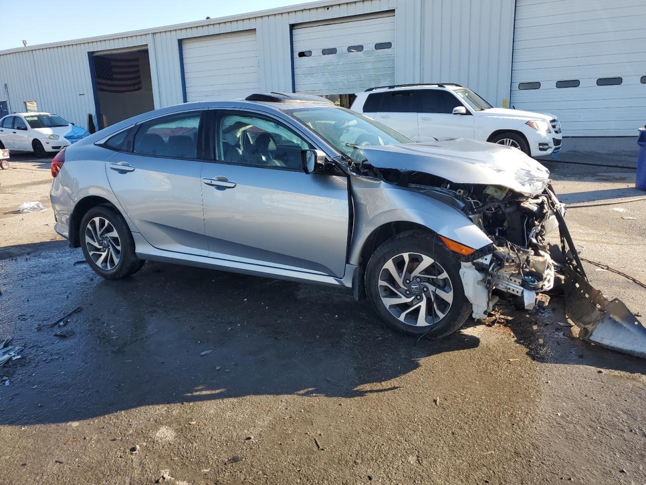 2017 Honda Civic Ex - Image 4