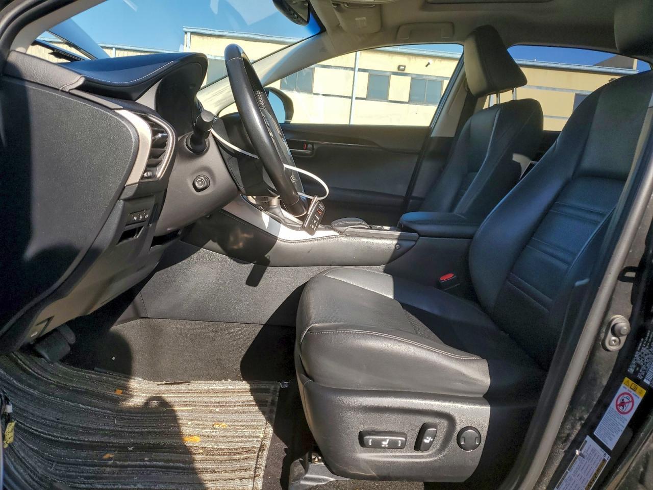 2017 Lexus Nx 200T Base - Фото 7