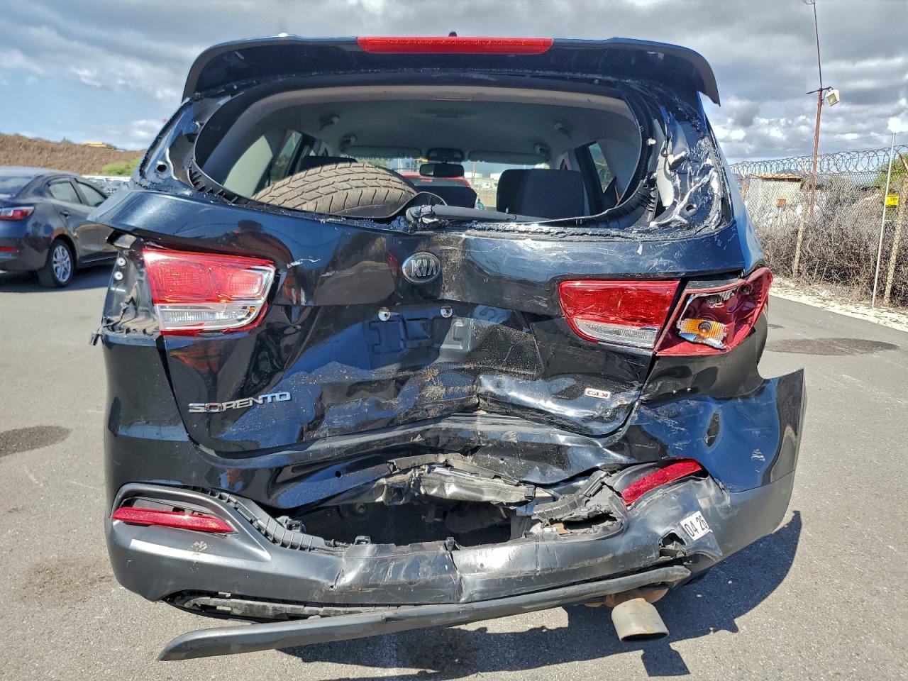 2017 Kia Sorento Lx - Image 6