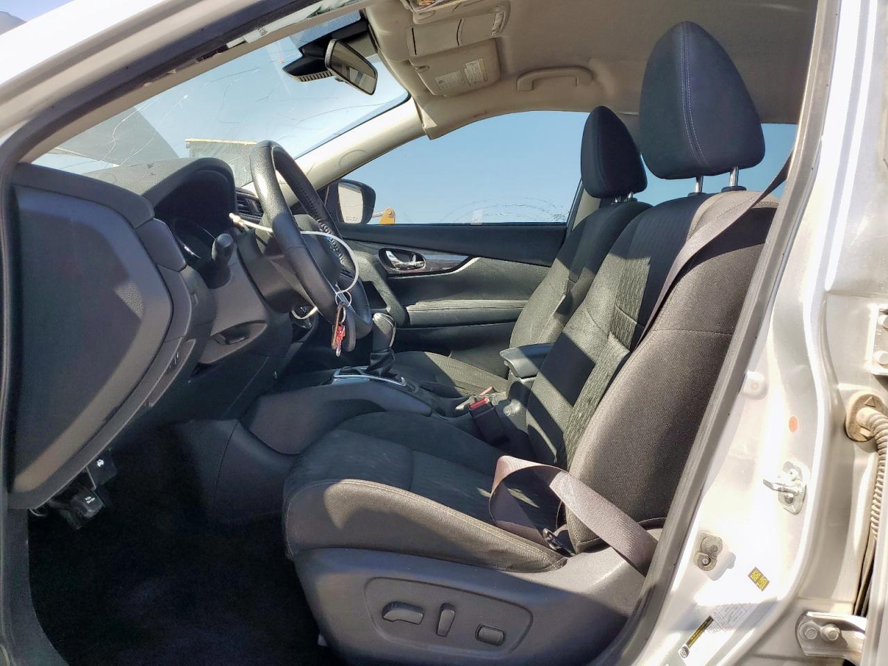 2020 Nissan Rogue S - Фото 7