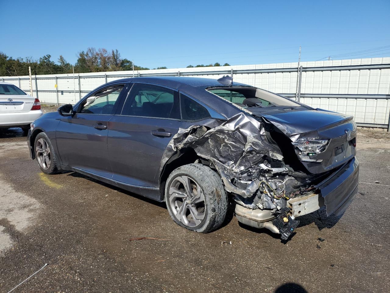 2018 Honda Accord Ex - Фото 2