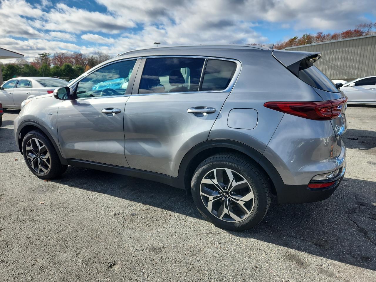2020 Kia Sportage Ex - Фото 2