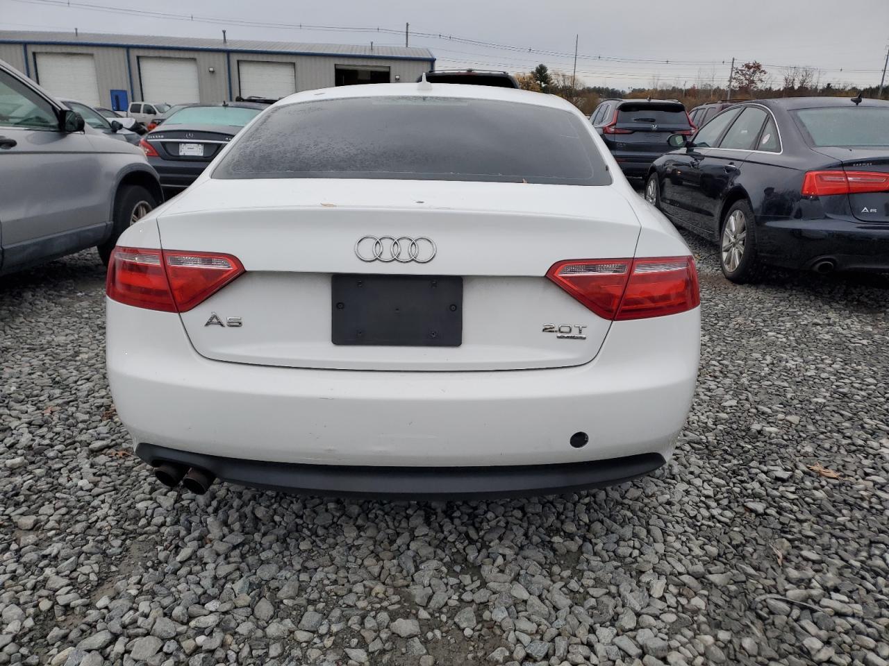 2011 Audi A5 Premium - Фото 6