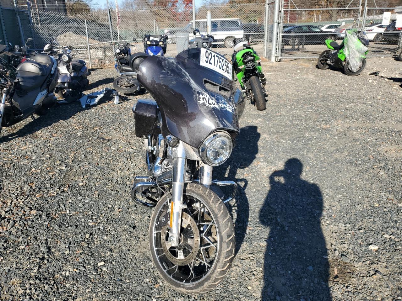 2021 Harley-Davidson Flhxs - Image 2