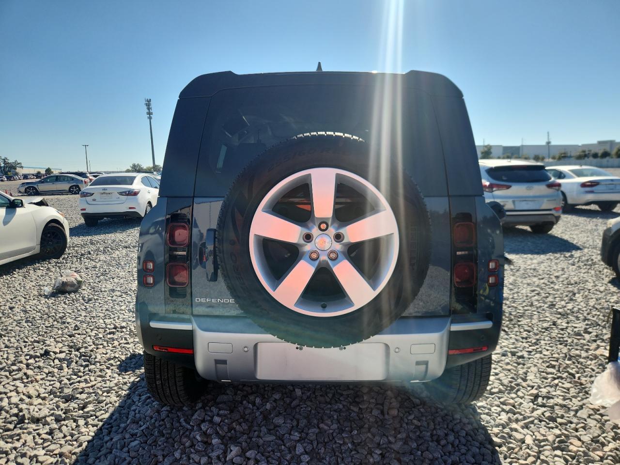 2025 Land Rover Defender 110 S - Image 6