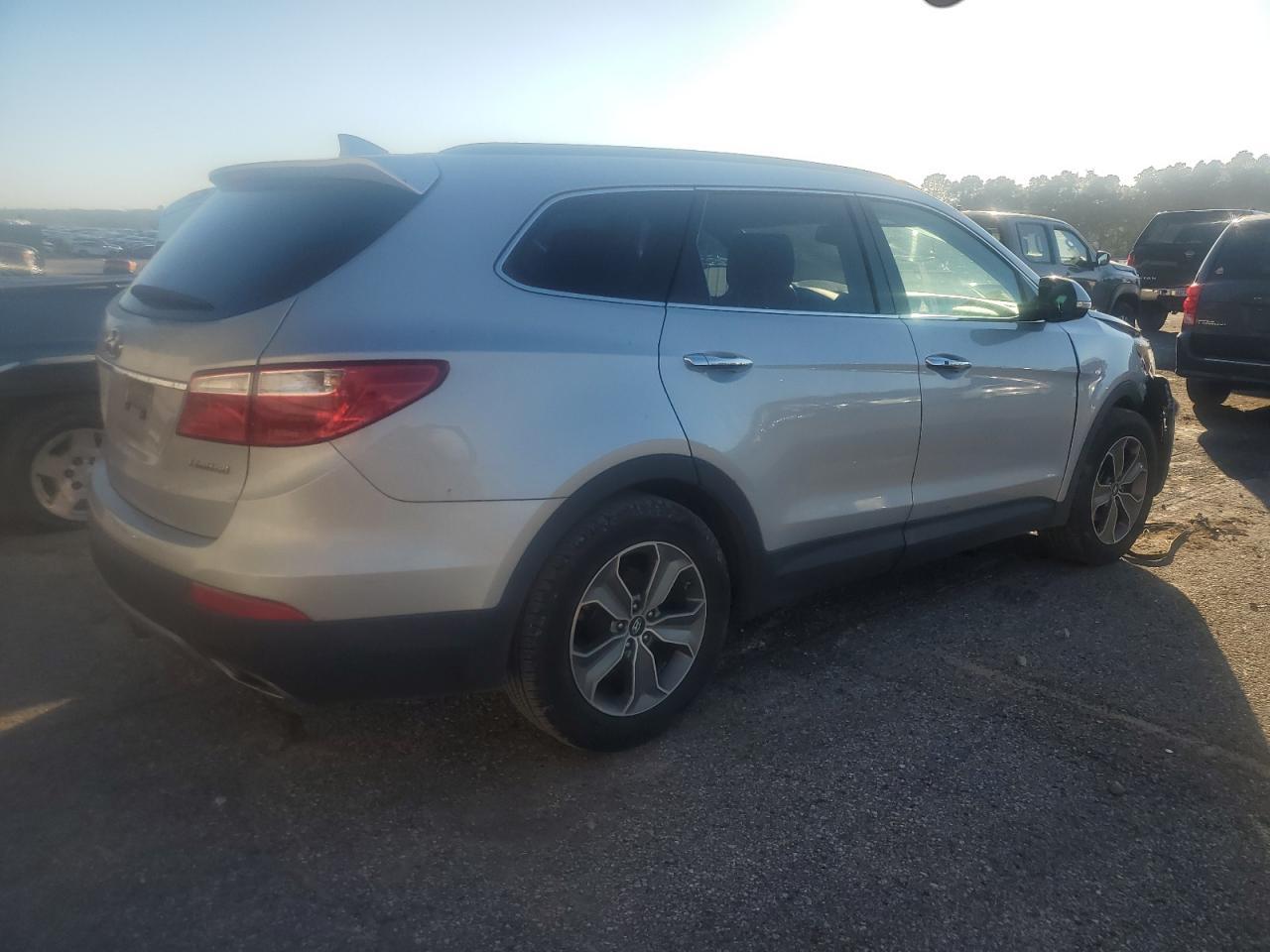 2014 Hyundai Santa Fe Gls - Фото 3