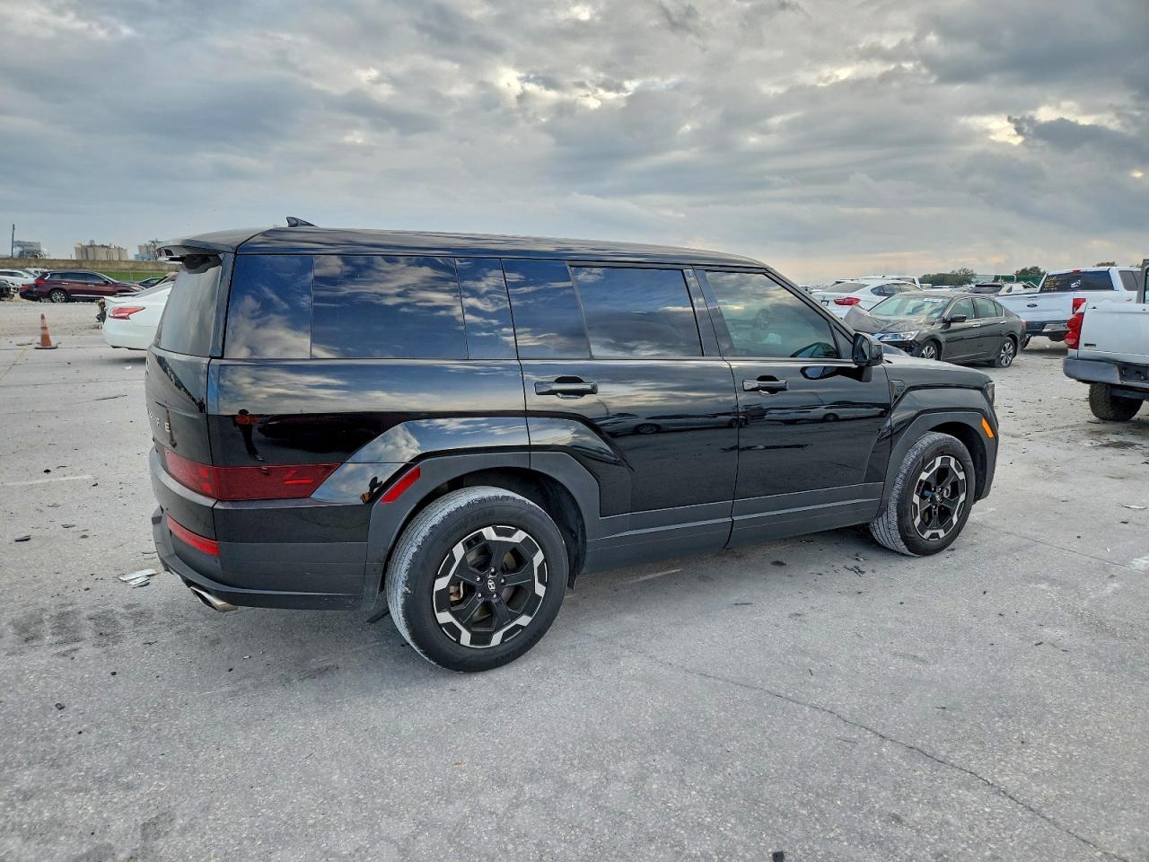 2024 Hyundai Santa Fe Se - Image 3