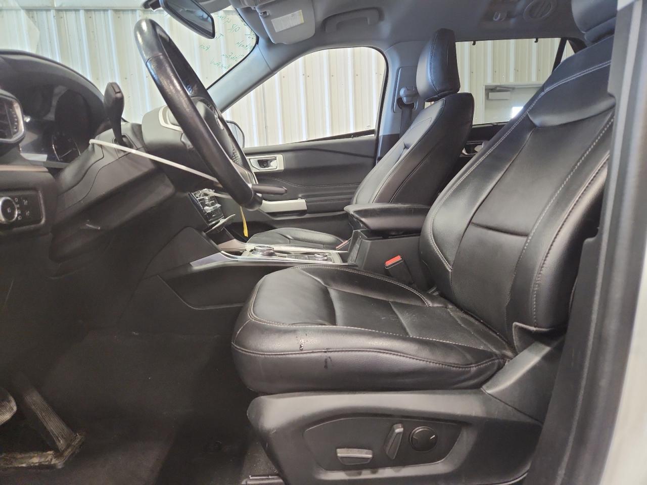 2022 Ford Explorer Limited - Image 7