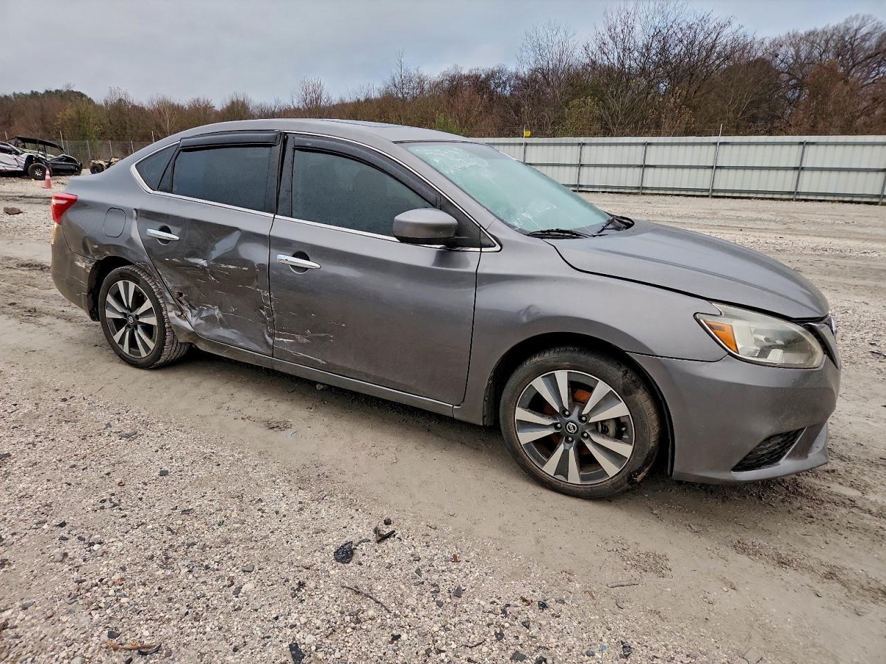 2019 Nissan Sentra S - Фото 4
