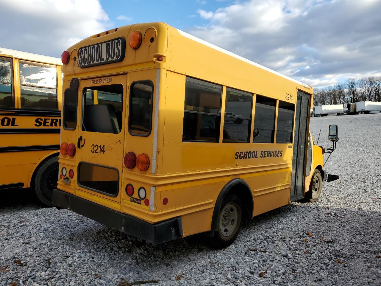 2011 Collins Bantam G3500 - School Bus - Фото 3