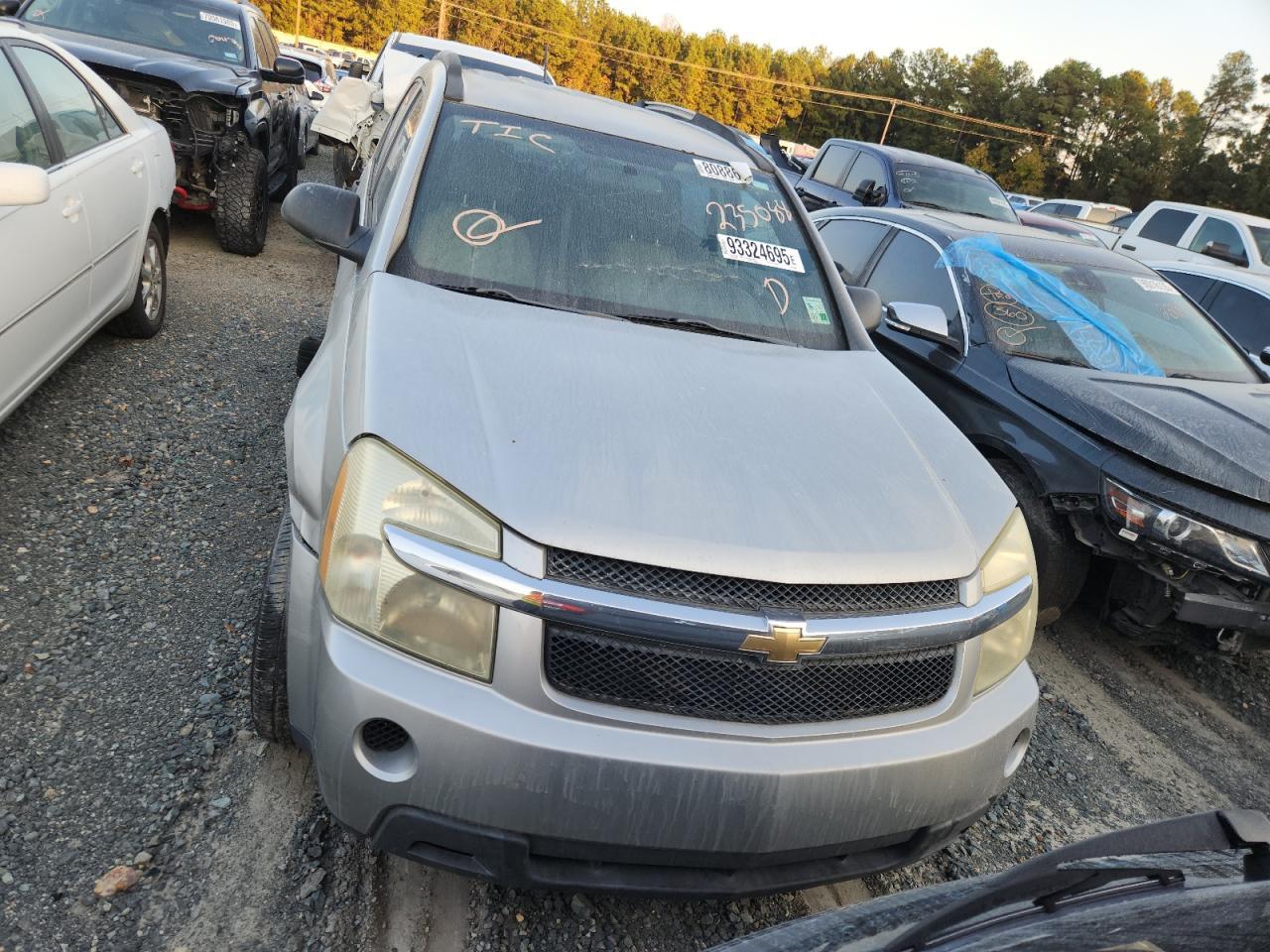 2007 Chevrolet Equinox Ls - Image 5
