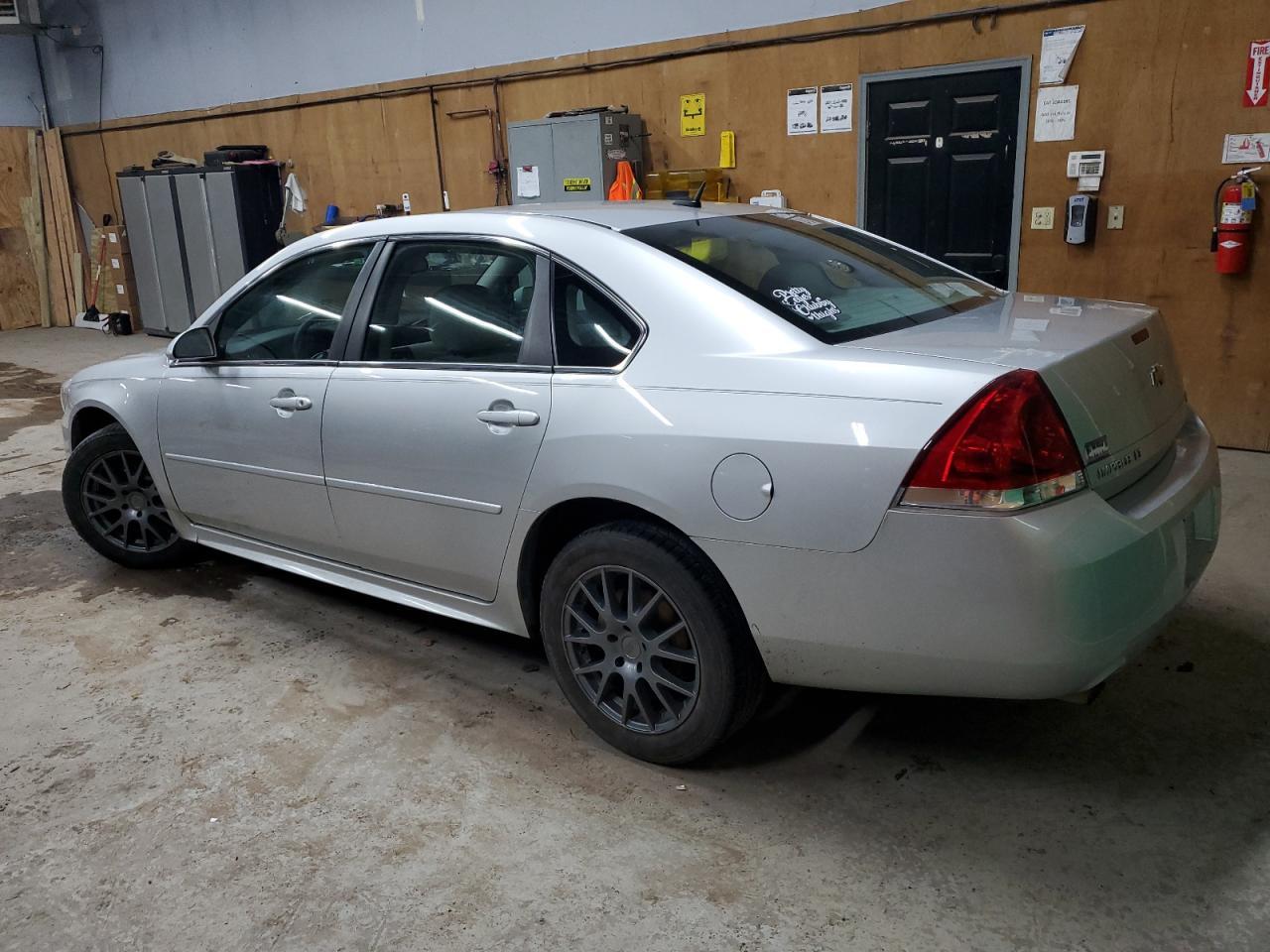 2015 Chevrolet Impala Limited Lt - Image 2