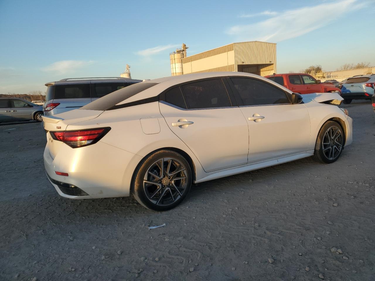 2024 Nissan Sentra Sr - Фото 3