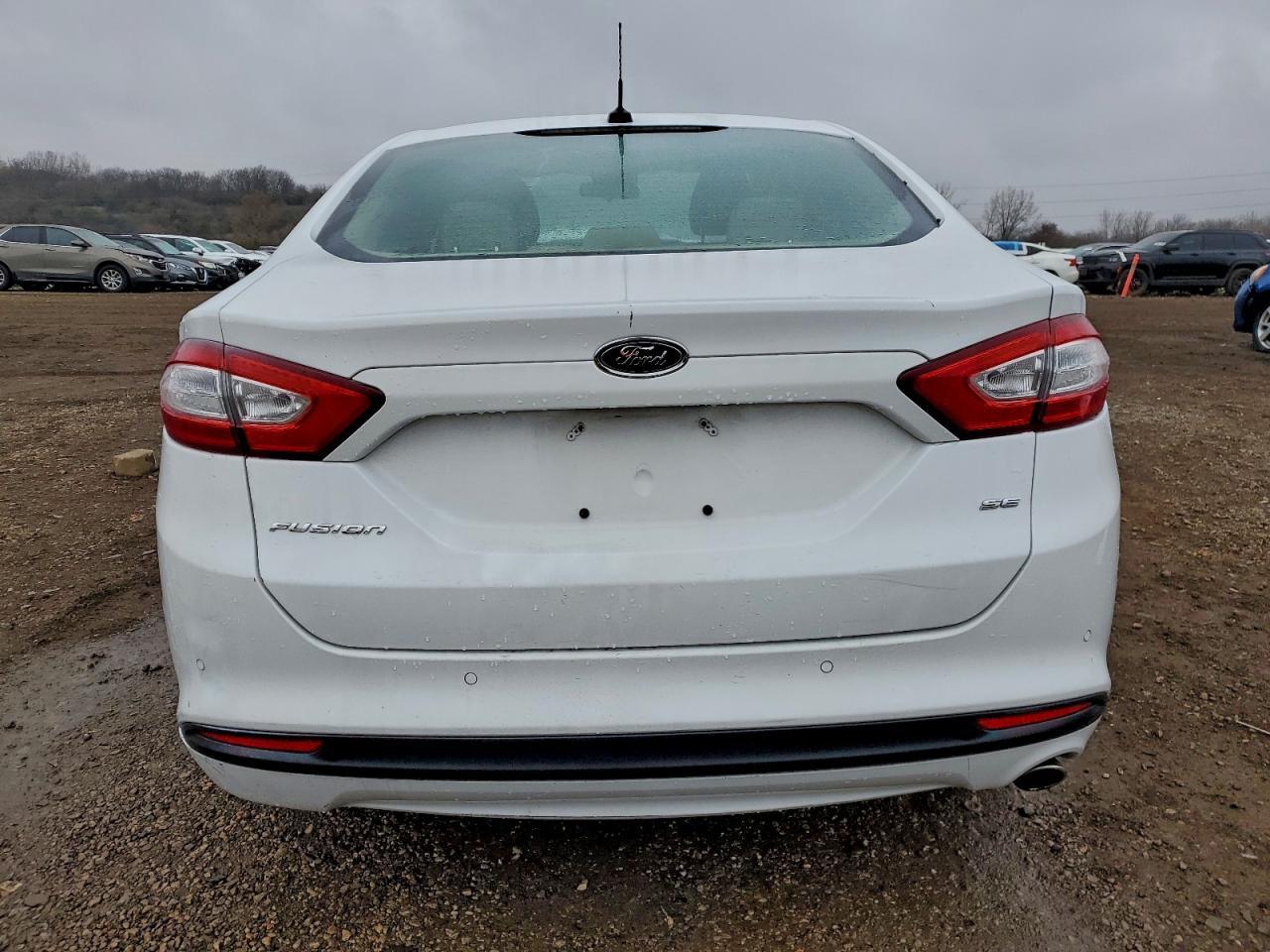 2013 Ford Fusion Se - Фото 6