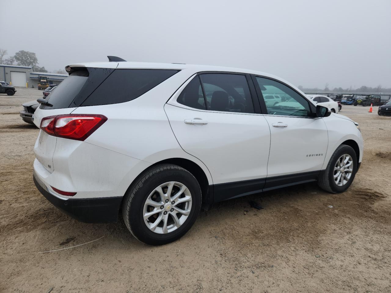 2019 Chevrolet Equinox Lt - Image 3