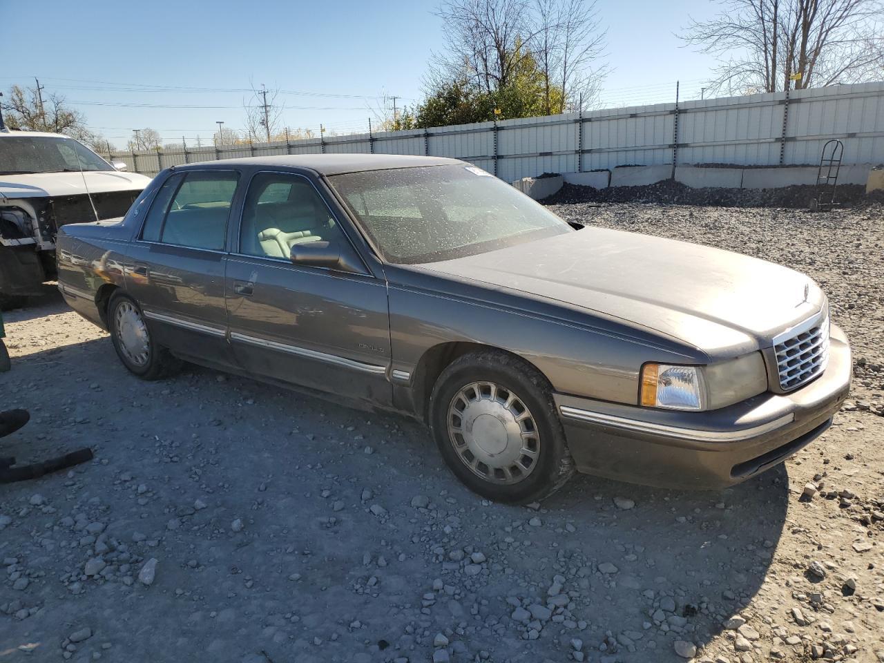 1998 Cadillac Deville - Фото 4