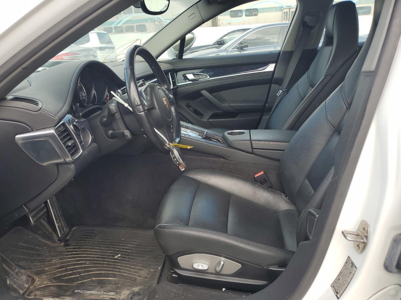 2015 Porsche Panamera 2 - Фото 7