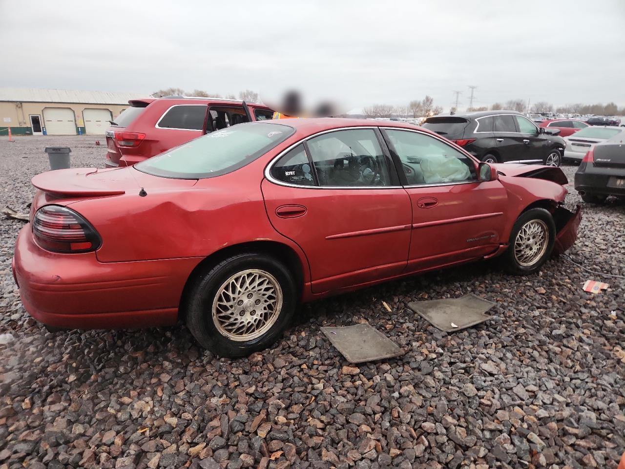 1997 Pontiac Grand Prix Se - Фото 3