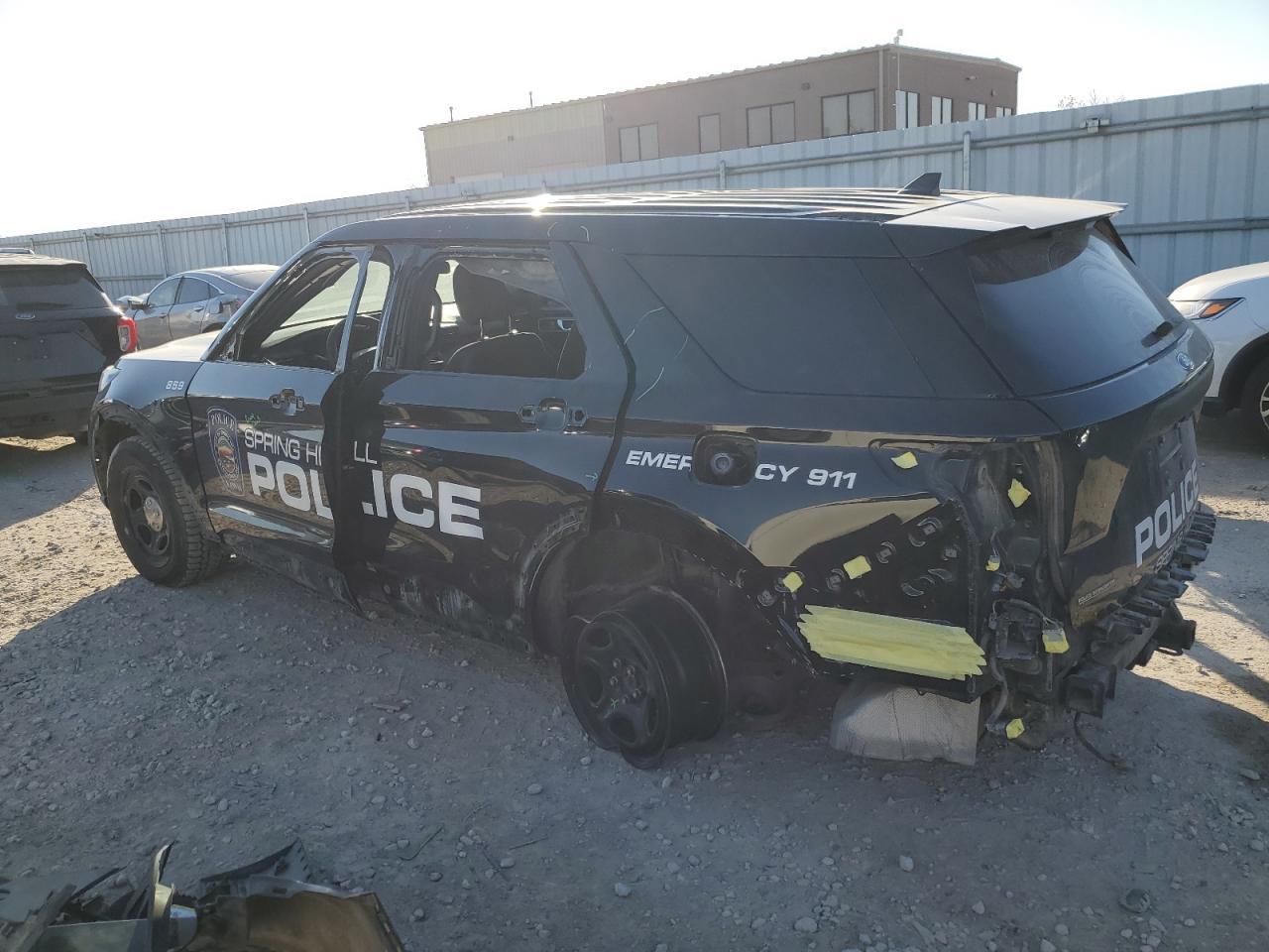 2021 Ford Explorer Police Interceptor - Фото 2