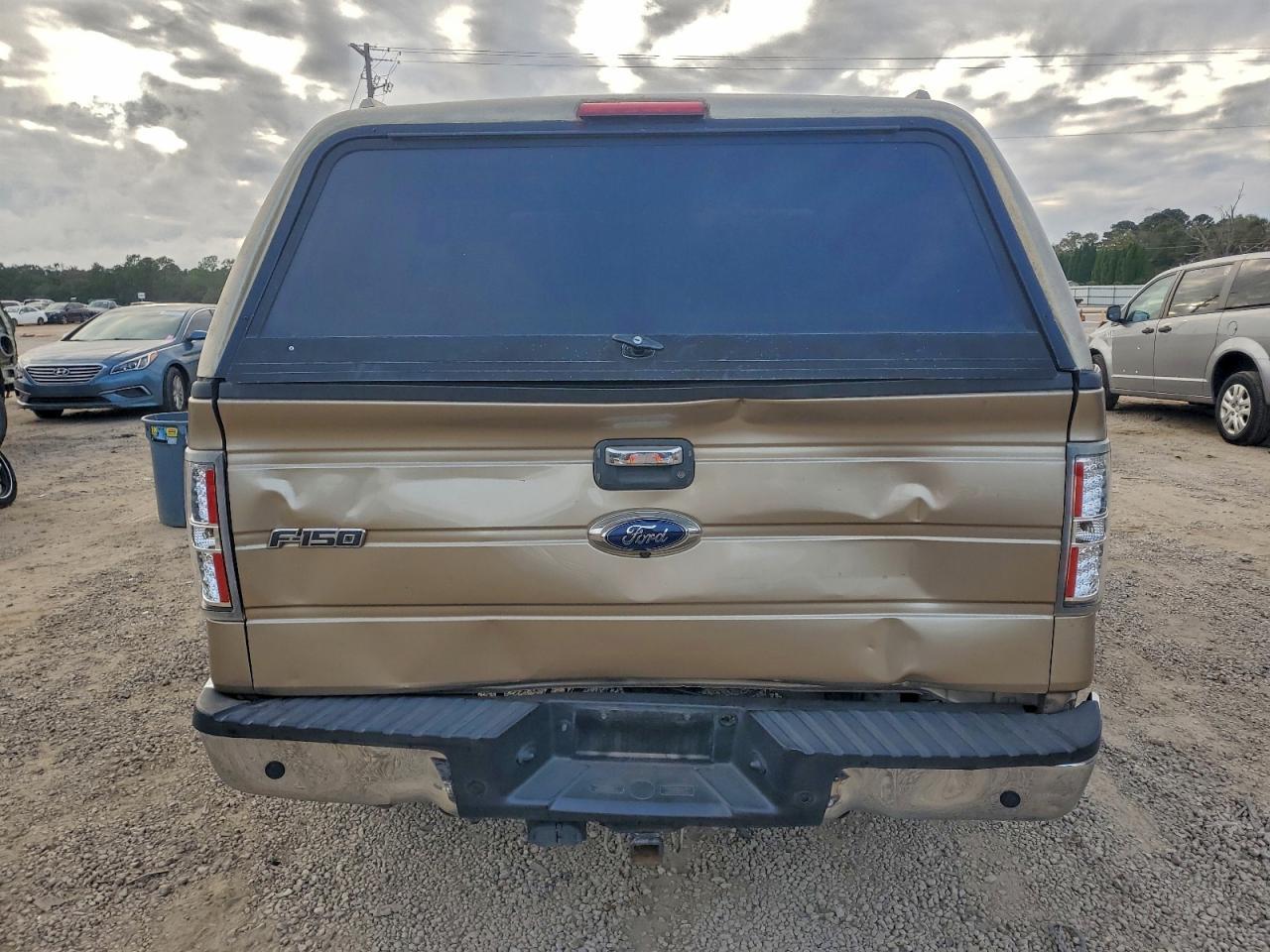 2013 Ford F150 Supercrew - Image 6