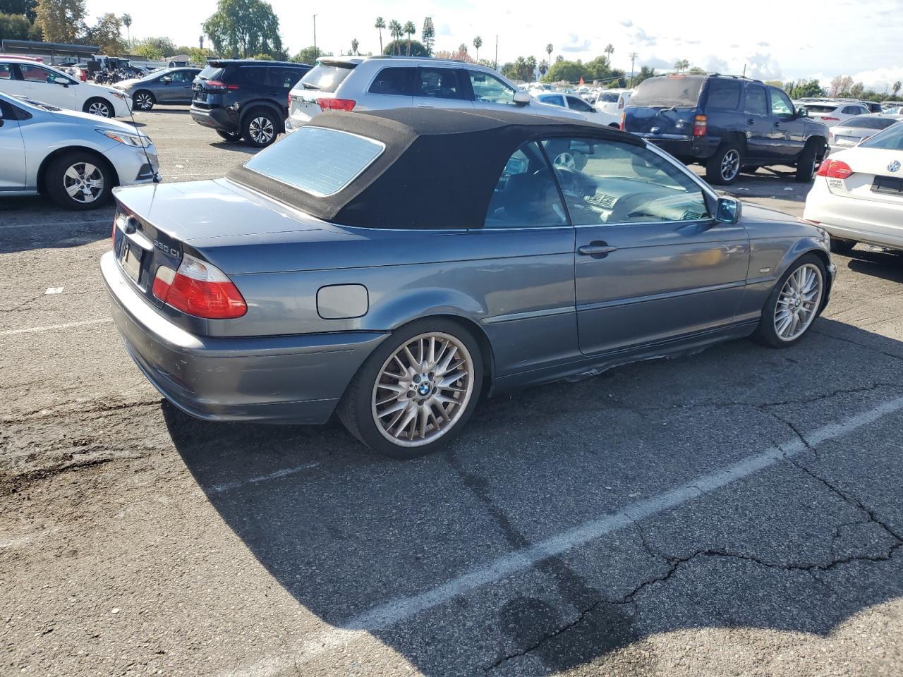 2002 BMW 330 Ci - Фото 3
