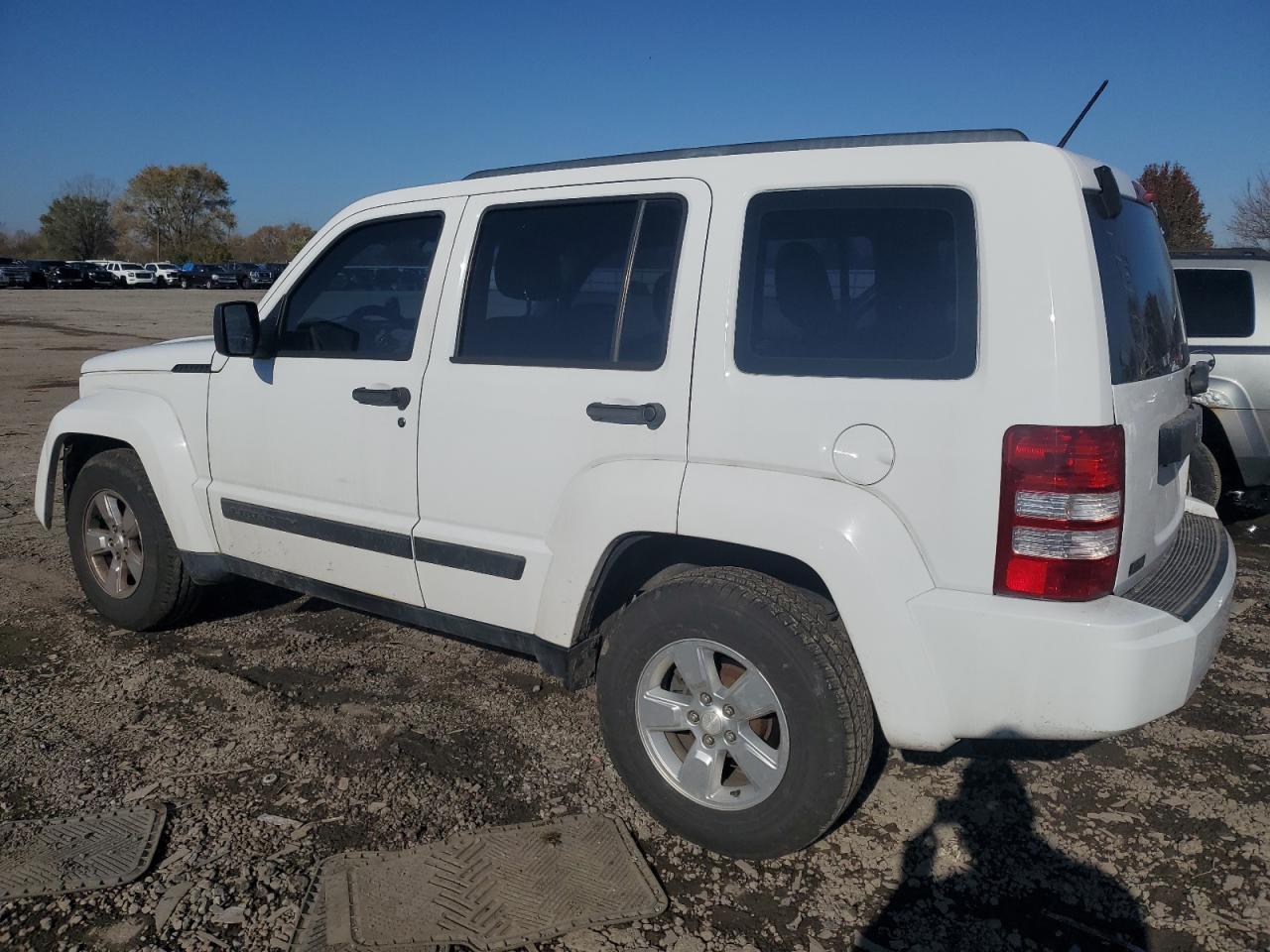 2012 Jeep Liberty Sport - Фото 2