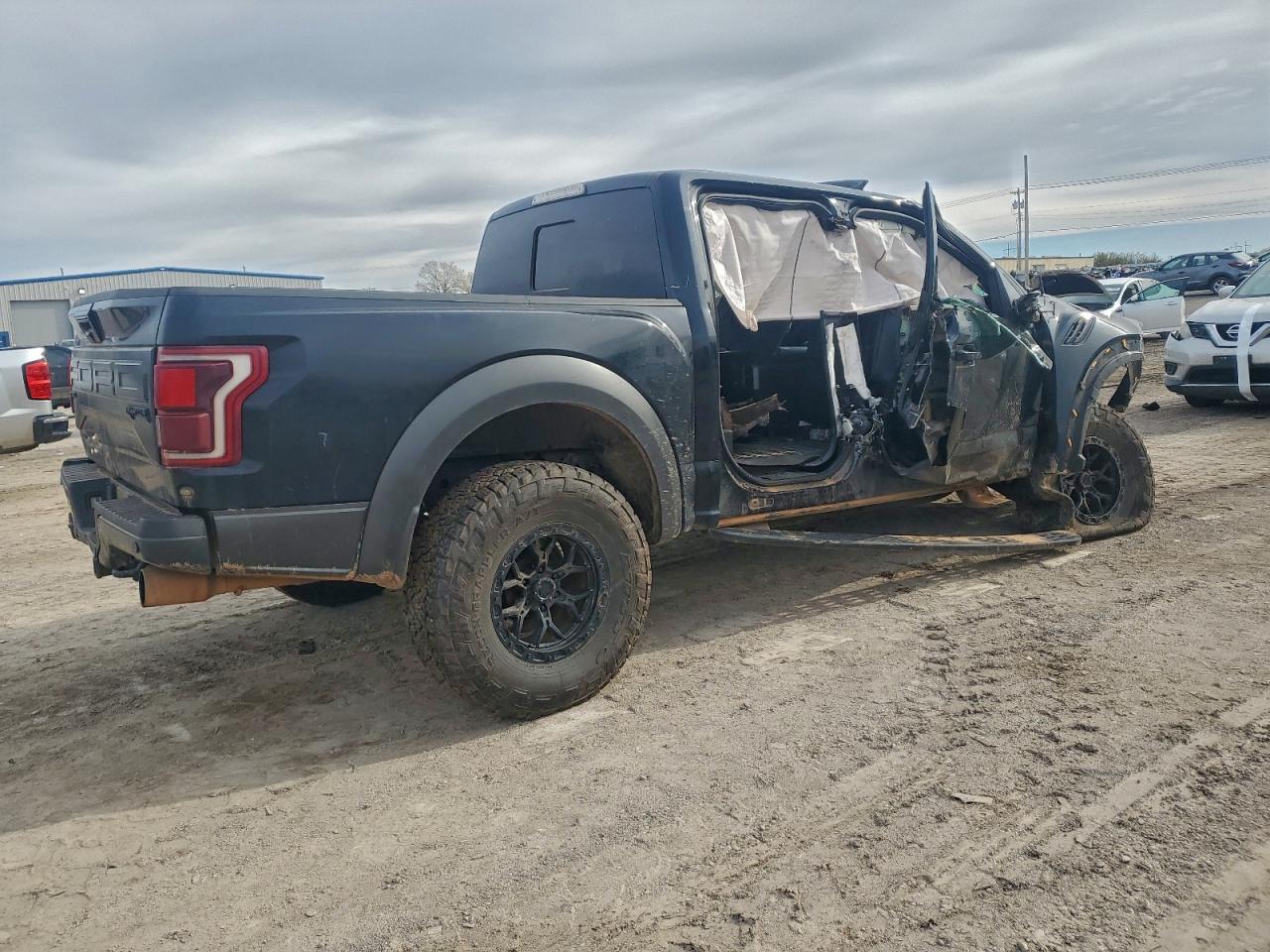 2018 Ford F150 Raptor - Image 3