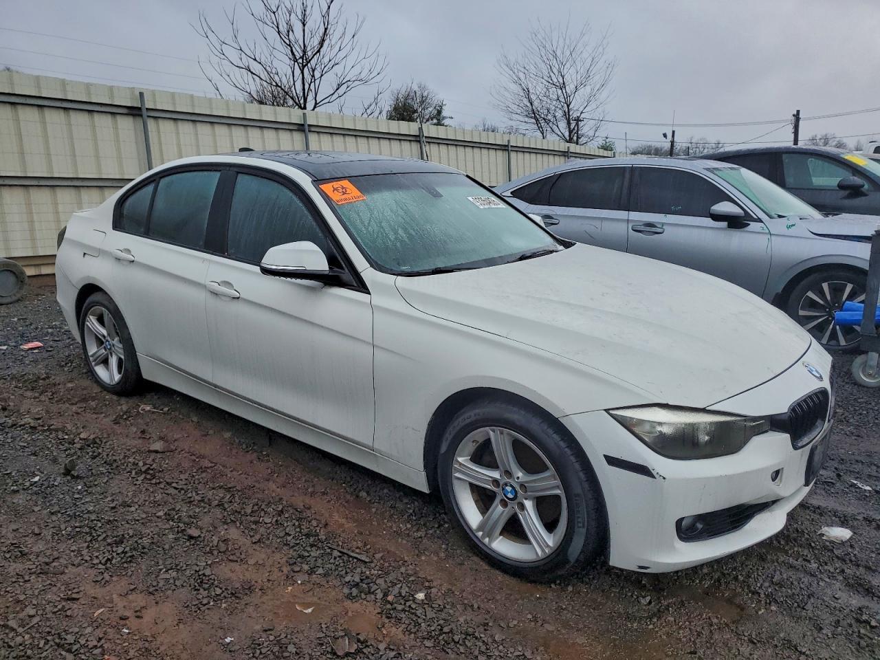 2013 BMW 328 Xi Sulev - Image 4