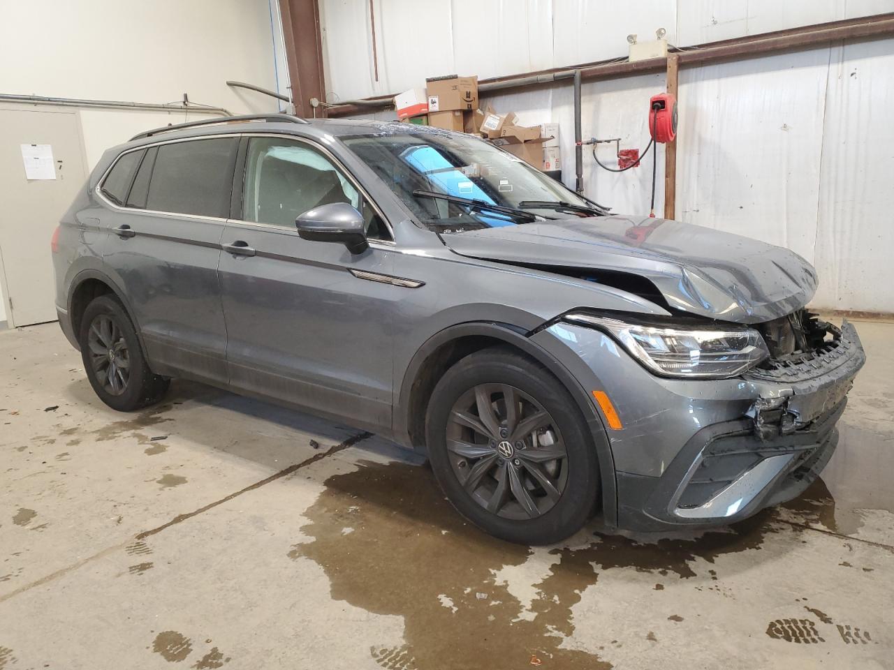 2024 Volkswagen Tiguan Se - Image 4