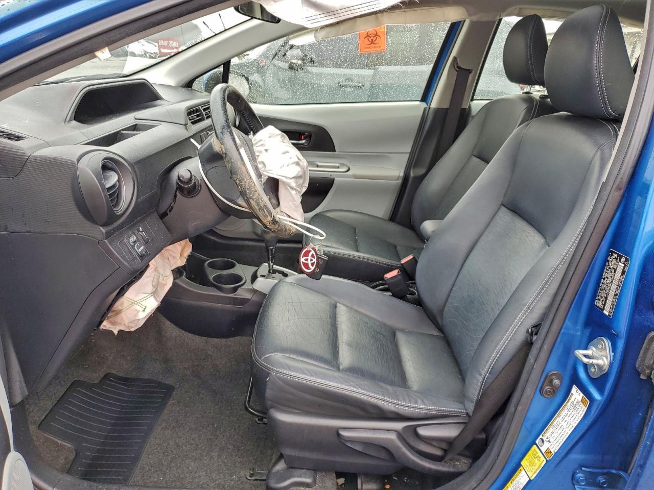 2013 Toyota Prius - Фото 7